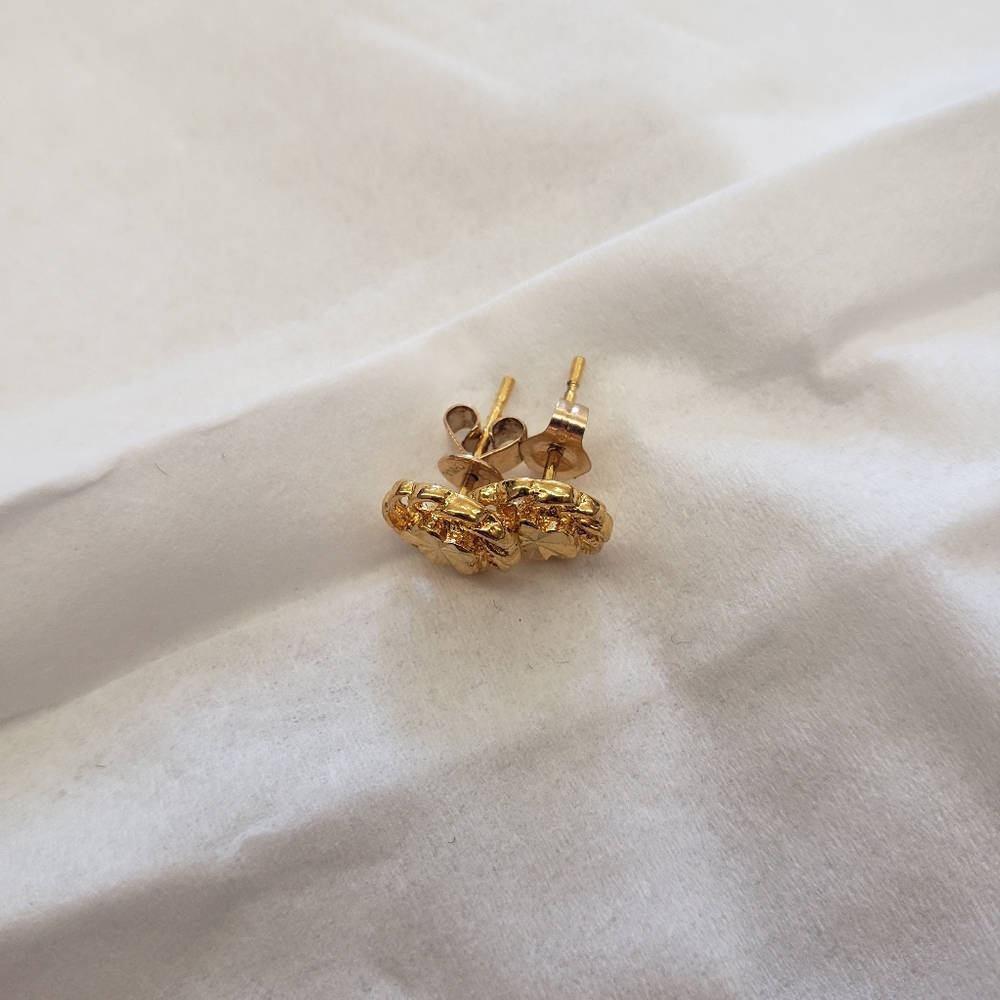 Earrings - Picture 2 of 7